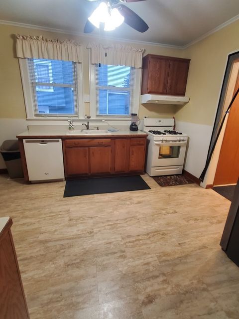 Tiny photo for 457 Arlington Avenue, Elgin, IL 60120 (MLS # 12537564)