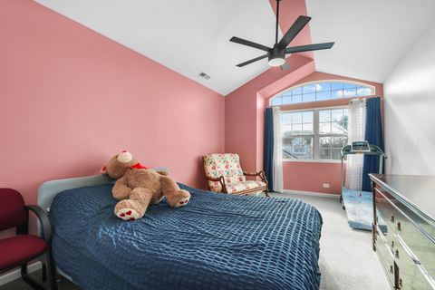 Tiny photo for 935 Viewpoint Drive, Lake In The Hills, IL 60156 (MLS # 12566960)