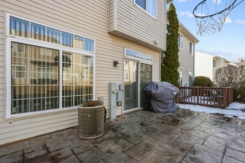 Tiny photo for 935 Viewpoint Drive, Lake In The Hills, IL 60156 (MLS # 12566960)