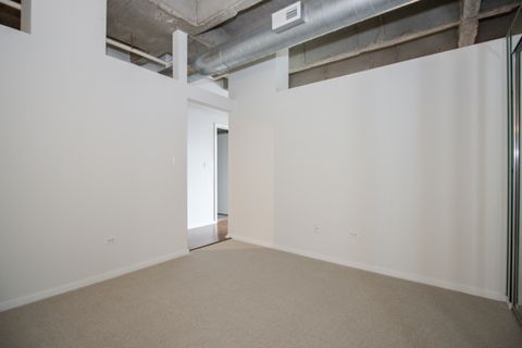 Tiny photo for 5200 S Ellis Avenue #508, Chicago, IL 60615 (MLS # 12428088)