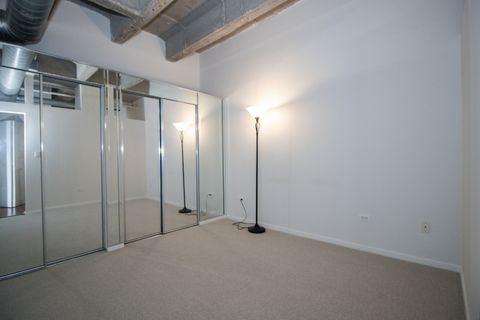 Tiny photo for 5200 S Ellis Avenue #508, Chicago, IL 60615 (MLS # 12428088)