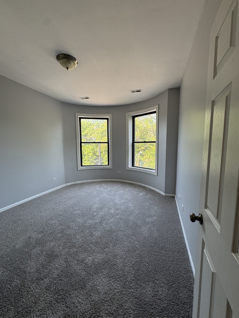 5900 S King Drive C-3