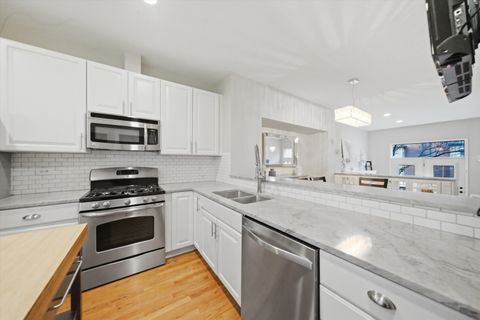 Tiny photo for 1215 W Lexington Street #J, Chicago, IL 60607 (MLS # 12579470)
