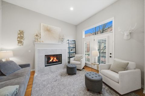 Tiny photo for 1215 W Lexington Street #J, Chicago, IL 60607 (MLS # 12579470)