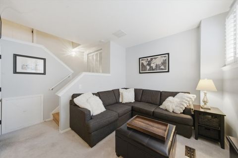 Tiny photo for 1215 W Lexington Street #J, Chicago, IL 60607 (MLS # 12579470)