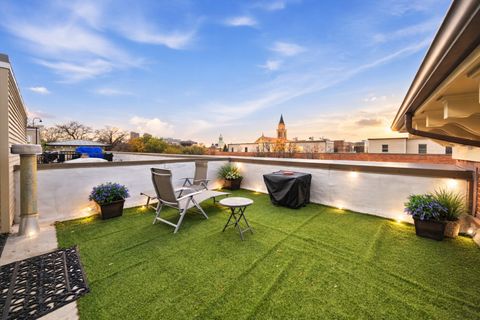 Tiny photo for 1215 W Lexington Street #J, Chicago, IL 60607 (MLS # 12579470)