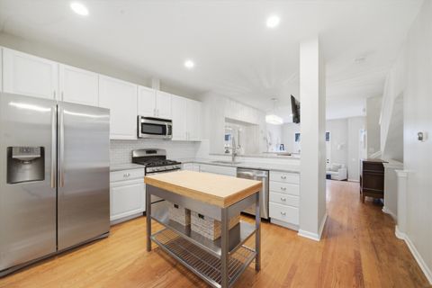 Tiny photo for 1215 W Lexington Street #J, Chicago, IL 60607 (MLS # 12579470)