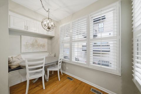 Tiny photo for 1215 W Lexington Street #J, Chicago, IL 60607 (MLS # 12579470)