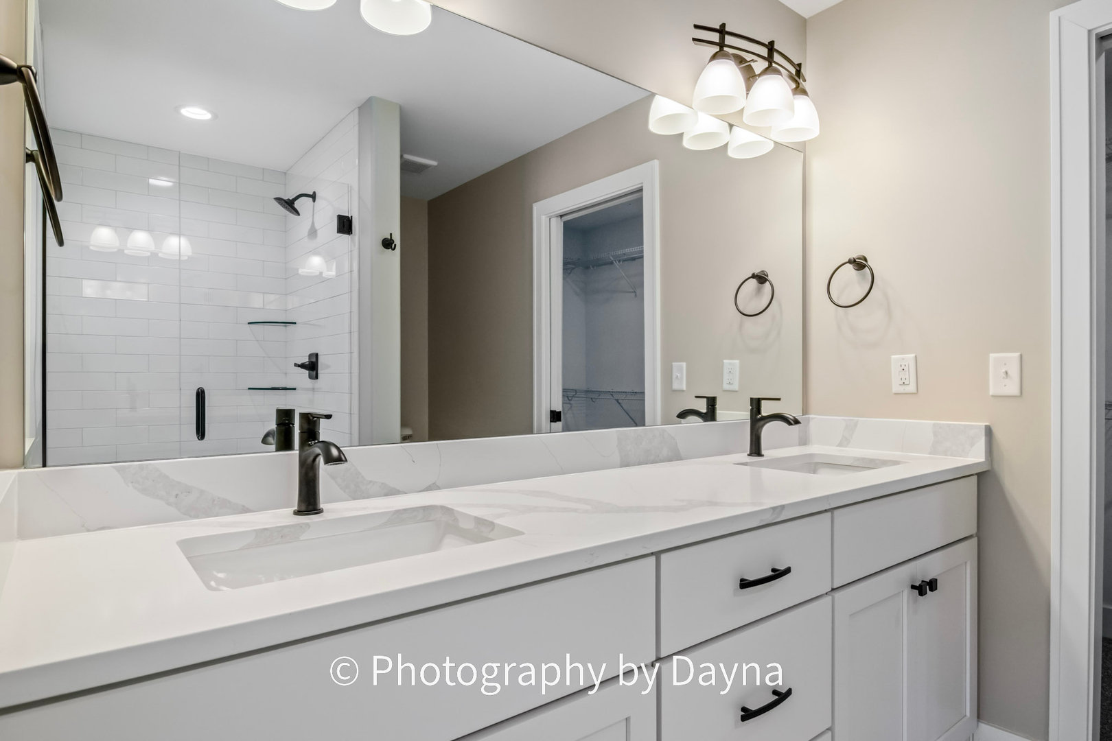 Beecher, Illinois 60401, United States, 2 Bedrooms Bedrooms, ,2 BathroomsBathrooms,Residential,Active,242737