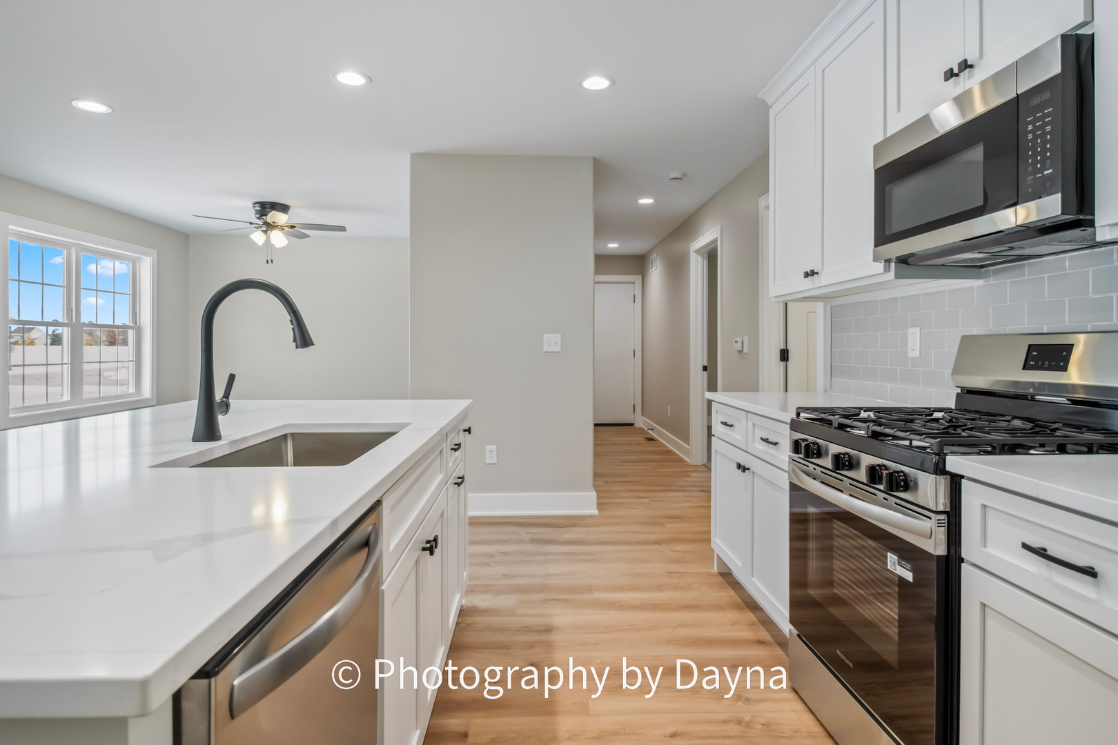 Beecher, Illinois 60401, United States, 2 Bedrooms Bedrooms, ,2 BathroomsBathrooms,Residential,Active,242737