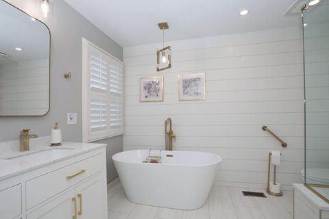 Tiny photo for 301 BAY Drive, Itasca, IL 60143 (MLS # 12595244)