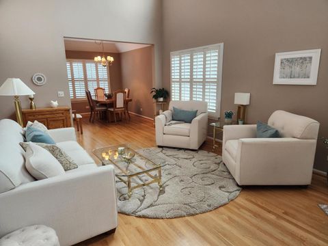 Tiny photo for 301 BAY Drive, Itasca, IL 60143 (MLS # 12595244)