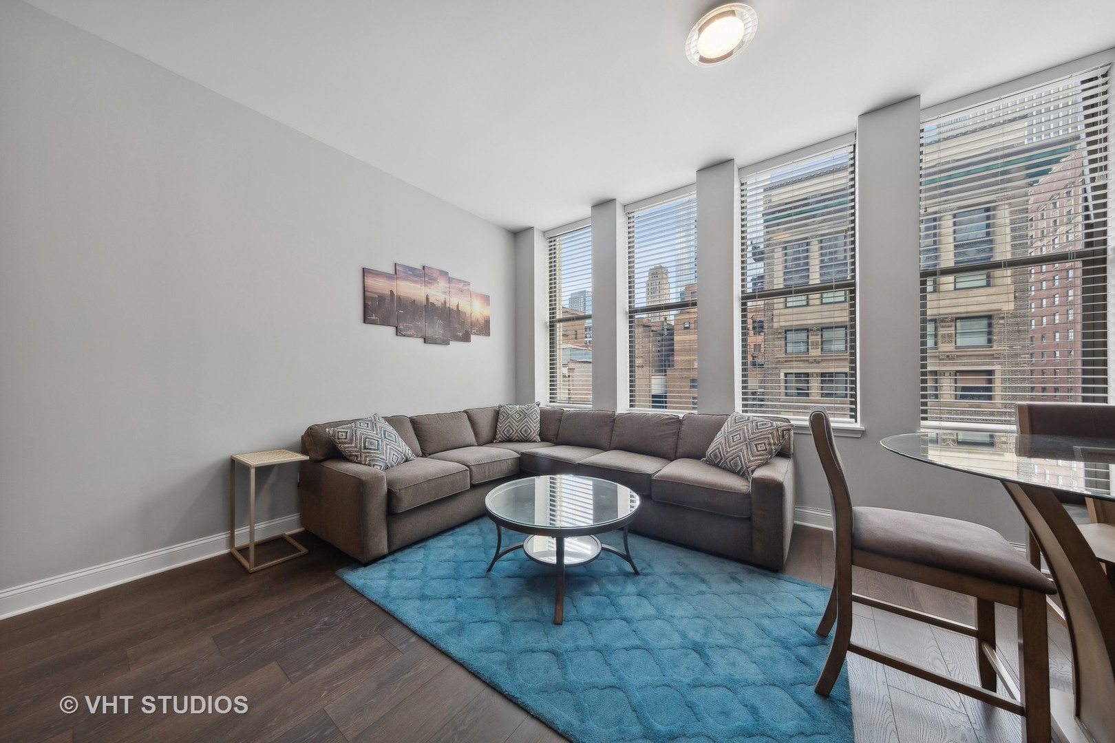 8 W Monroe Street 1205