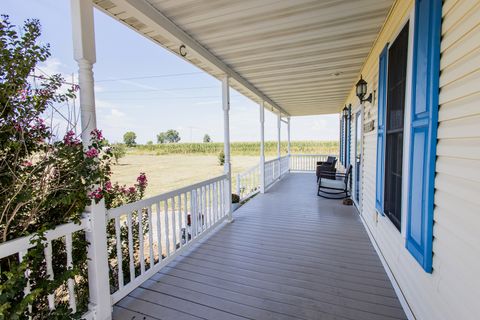 Tiny photo for 7882 State Route 4, Worden, IL 62097 (MLS # 12491408)