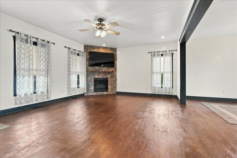 Tiny photo for 11141 E 1707 North Road, Pontiac, IL 61764 (MLS # 12698517)