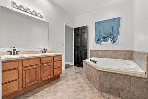 Tiny photo for 11141 E 1707 North Road, Pontiac, IL 61764 (MLS # 12698517)