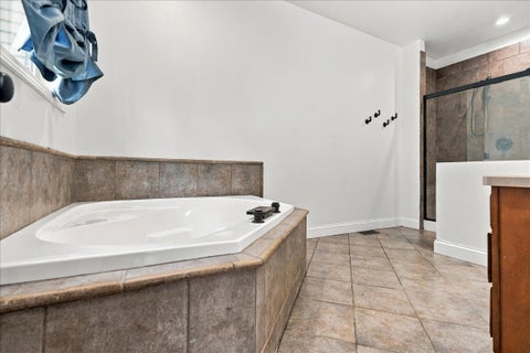 Tiny photo for 11141 E 1707 North Road, Pontiac, IL 61764 (MLS # 12698517)