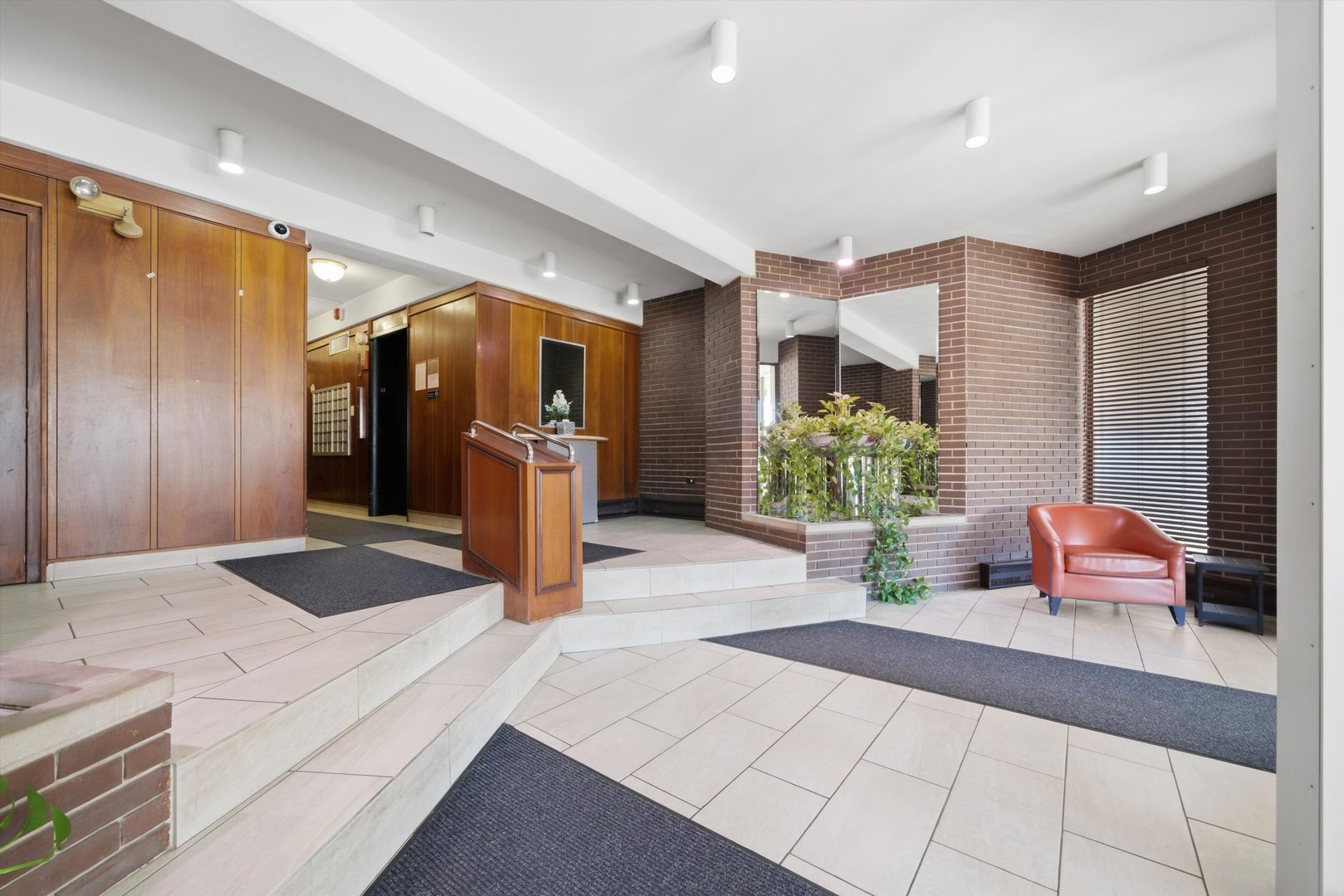 1111 Church Street 505