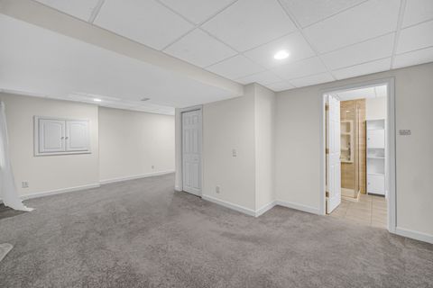 Tiny photo for 815 King Henry Lane, St. Charles, IL 60174 (MLS # 12654476)