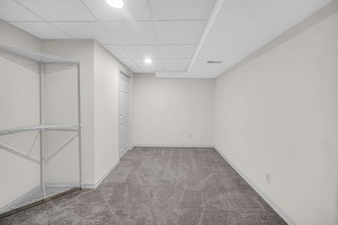 Tiny photo for 815 King Henry Lane, St. Charles, IL 60174 (MLS # 12654476)