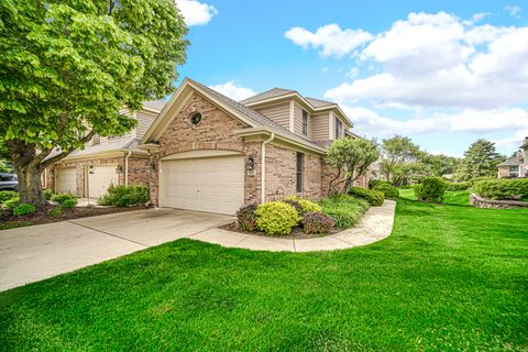 Photo of 815 King Henry Lane, St. Charles, IL 60174 (MLS # 12654476)