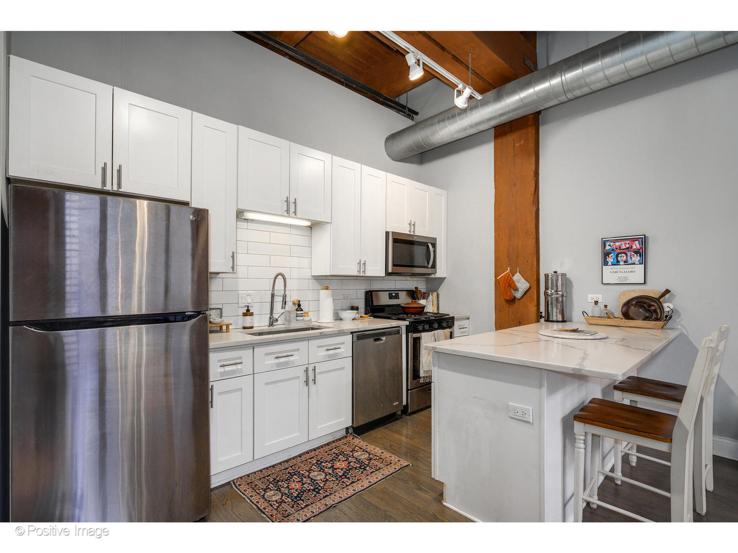 1500 W Monroe Street 215