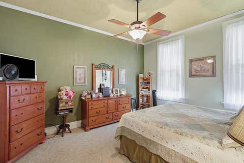 Tiny photo for 2118 W 3rd Street, Davenport, IA 52802 (MLS # 12718905)