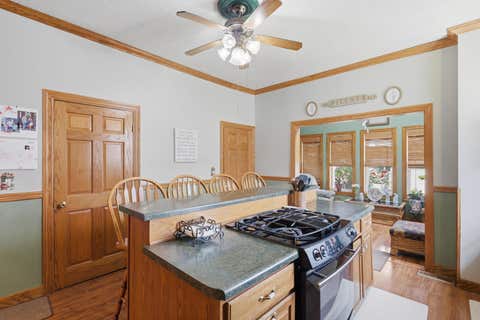 Tiny photo for 2118 W 3rd Street, Davenport, IA 52802 (MLS # 12718905)