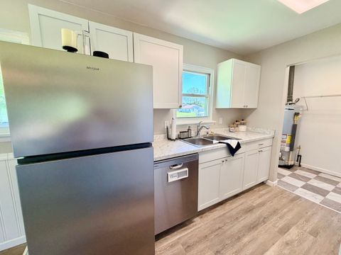 Tiny photo for 517 W 4th Street, Metropolis, IL 62960 (MLS # 12627631)