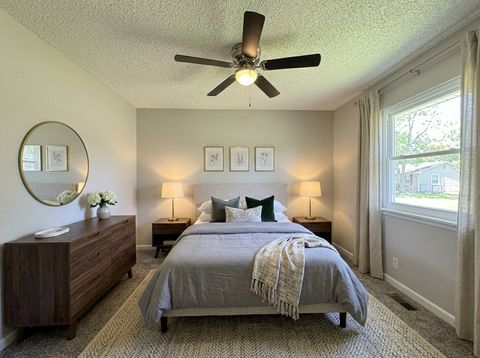 Tiny photo for 517 W 4th Street, Metropolis, IL 62960 (MLS # 12627631)