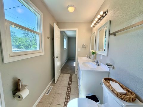 Tiny photo for 517 W 4th Street, Metropolis, IL 62960 (MLS # 12627631)