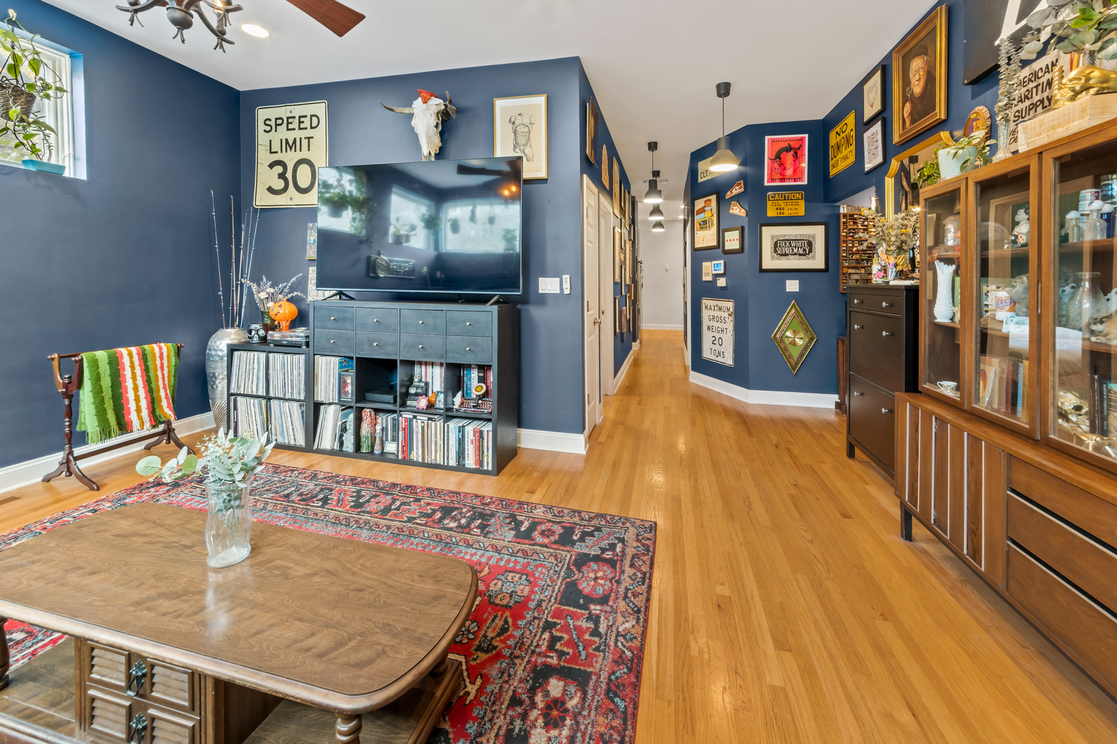 2558 W Haddon Avenue 1