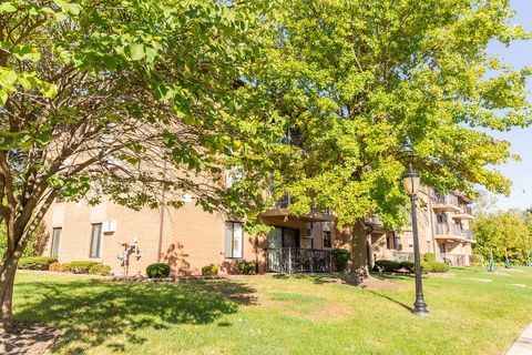 Tiny photo for 10940 WORTH Avenue #11, Worth, IL 60482 (MLS # 12498771)