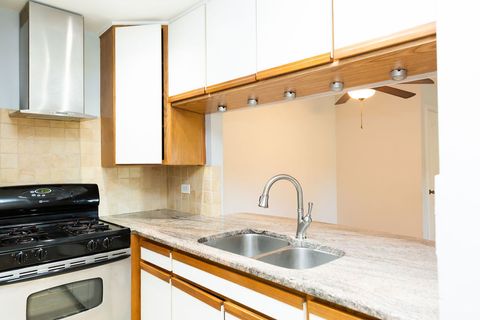 Tiny photo for 10940 WORTH Avenue #11, Worth, IL 60482 (MLS # 12498771)
