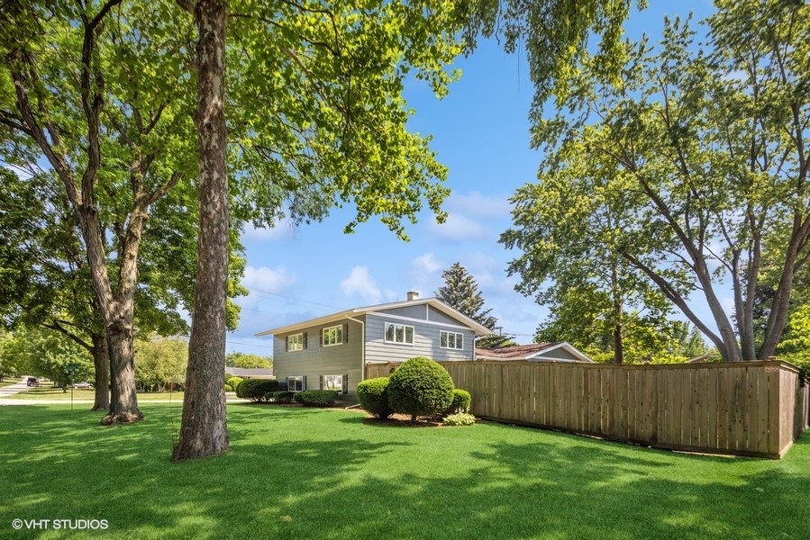 527 Maple Lane