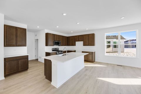 Tiny photo for 393 S Constitution Drive, Aurora, IL 60506 (MLS # 12533148)