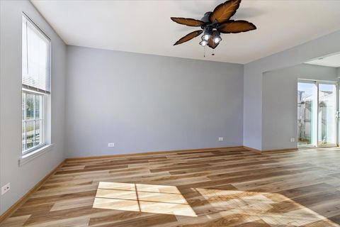 Tiny photo for 1752 Simms Street, Aurora, IL 60504 (MLS # 12506432)