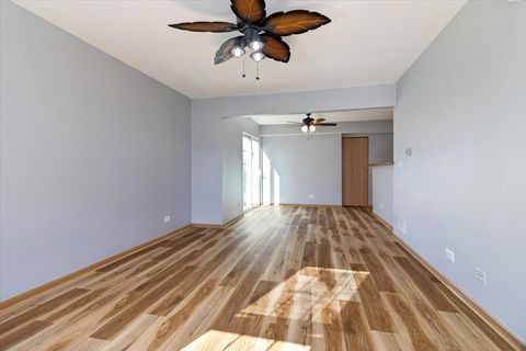 Tiny photo for 1752 Simms Street, Aurora, IL 60504 (MLS # 12506432)