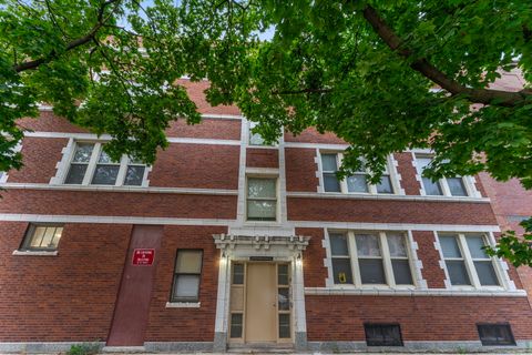 Photo of 12 N Mayfield Avenue #3N, Chicago, IL 60644 (MLS # 12507025)