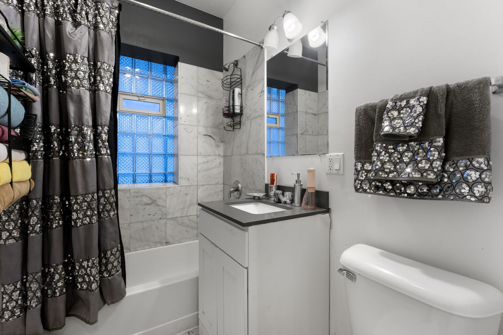 12 N Mayfield Avenue 3N