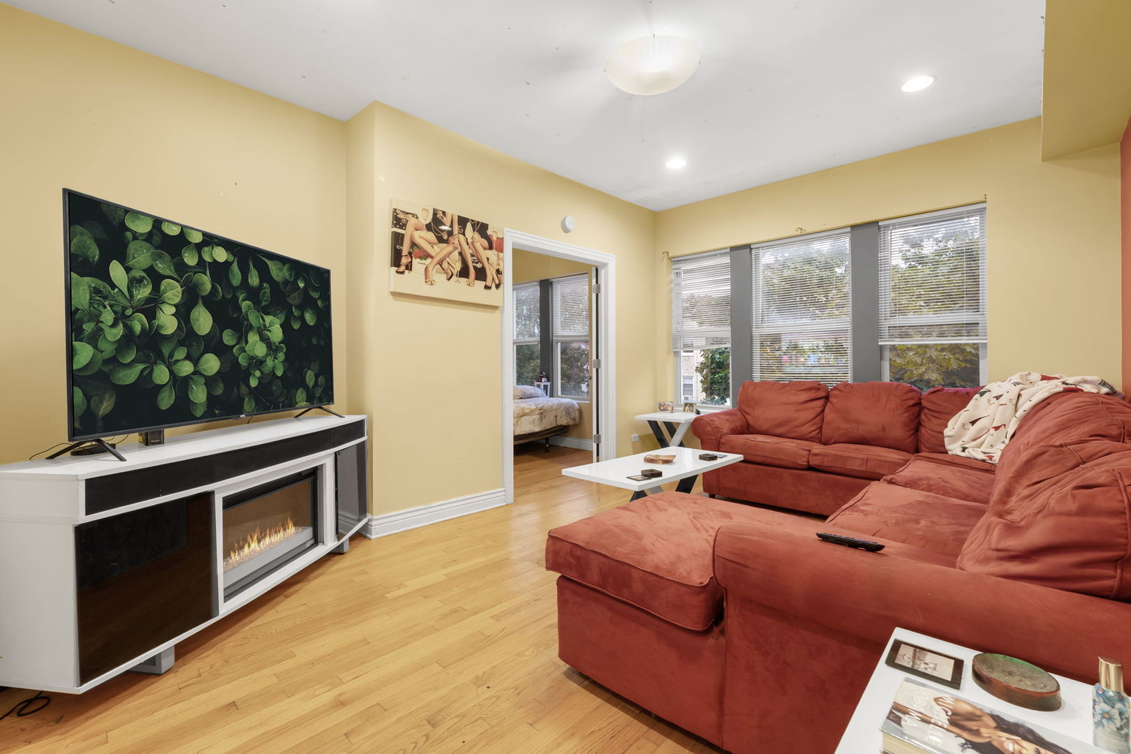 12 N Mayfield Avenue 3N