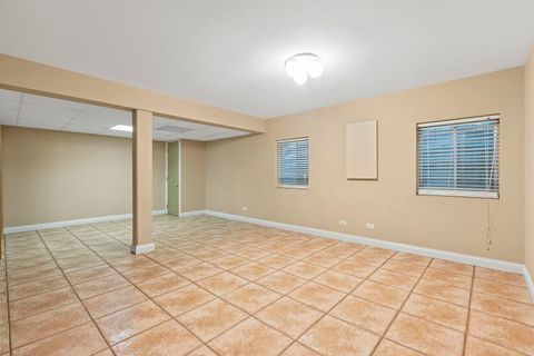 Tiny photo for 26 Egg Harbour Court, Schaumburg, IL 60173 (MLS # 12461548)