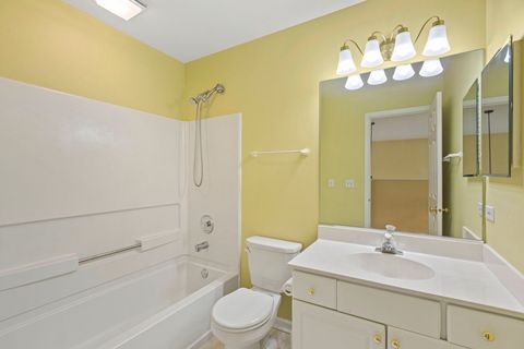 Tiny photo for 26 Egg Harbour Court, Schaumburg, IL 60173 (MLS # 12461548)