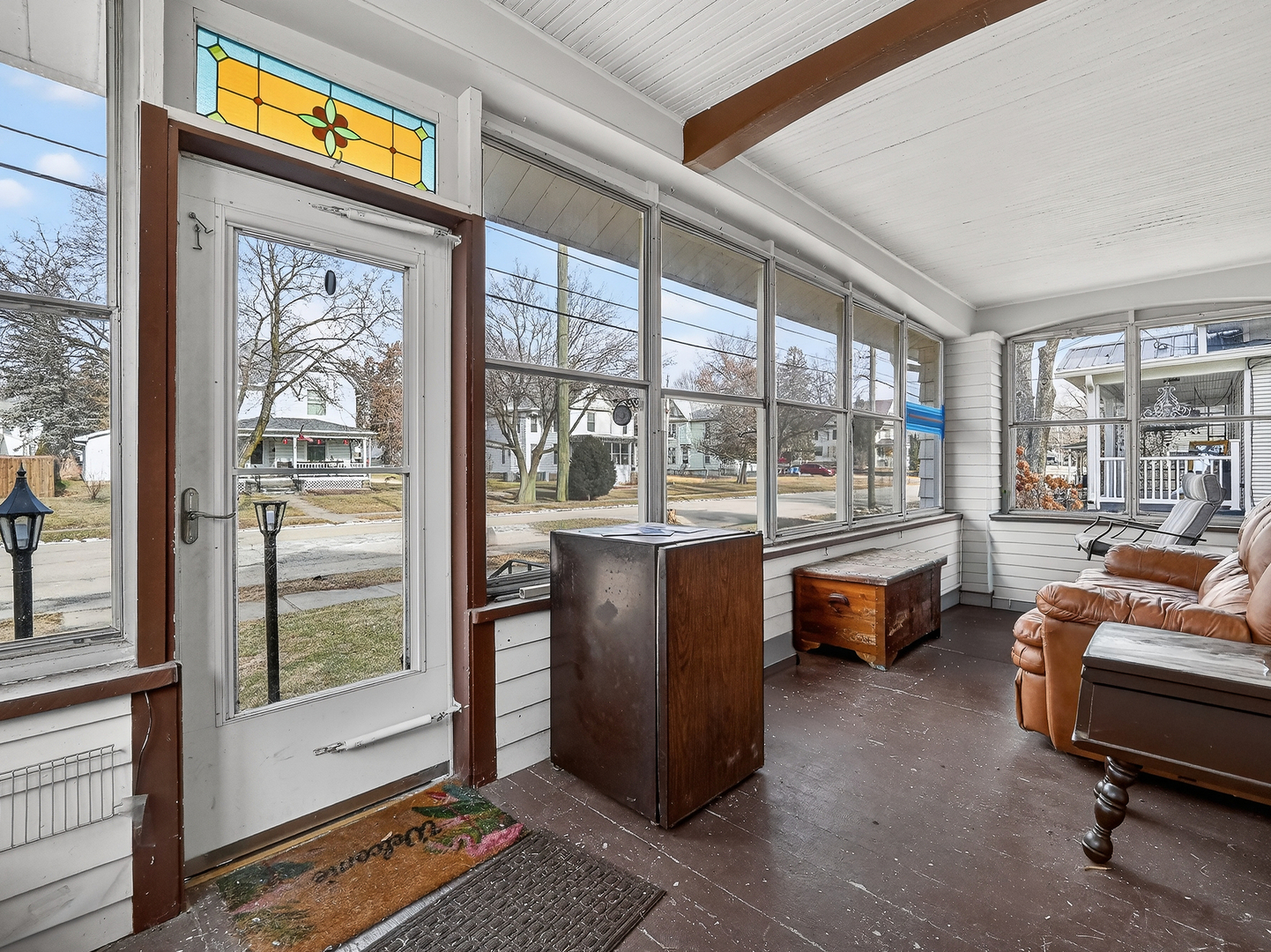 218 Lincoln Way