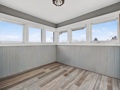 Tiny photo for 218 Lincoln Way, Dixon, IL 61021 (MLS # 12587150)