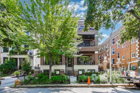 Tiny photo for 735 W Brompton Avenue #2E, Chicago, IL 60657 (MLS # 12529152)