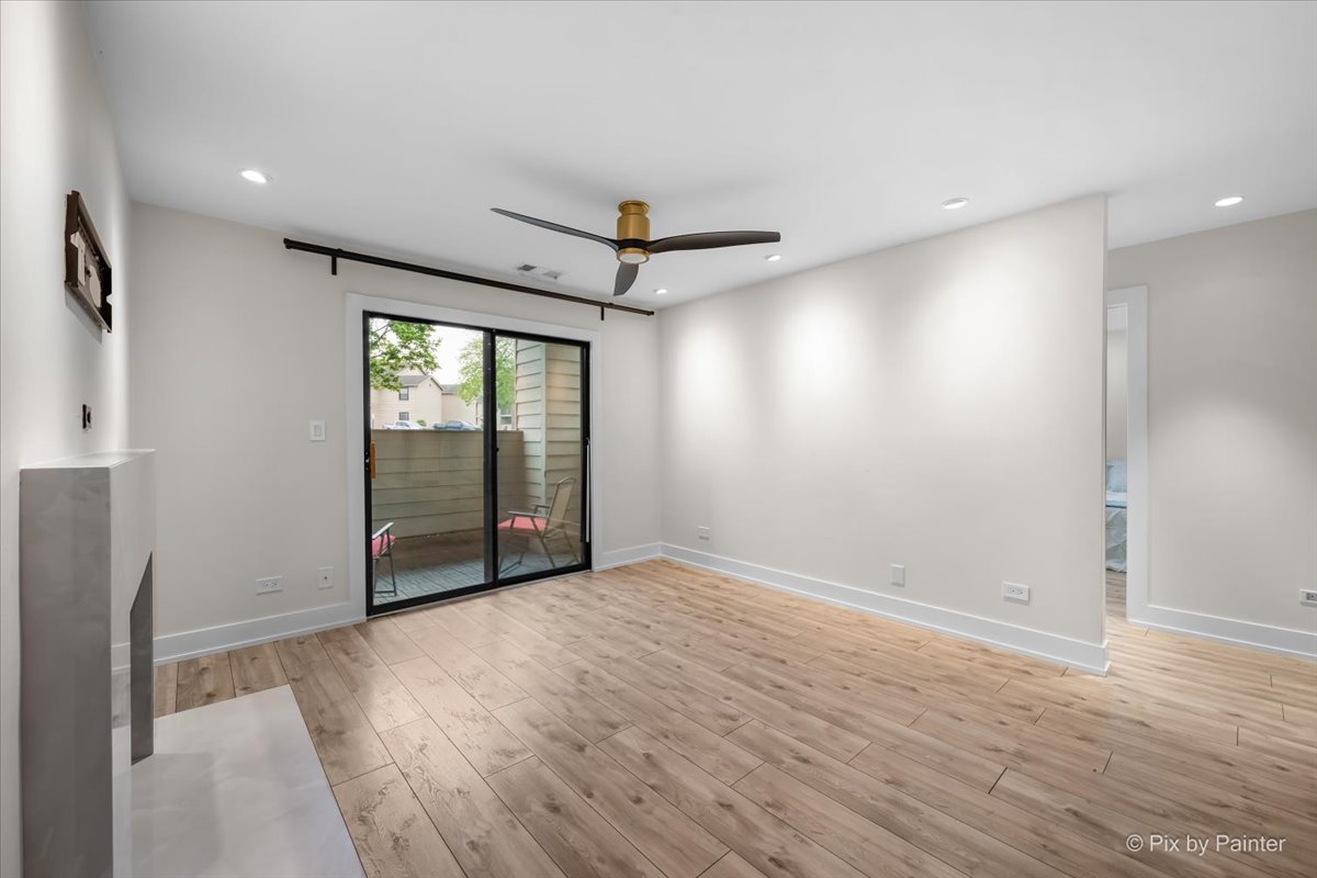 2060 N Rand Road 101