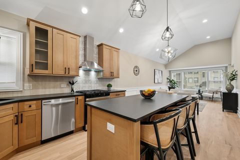 Tiny photo for 8133 S Saginaw Avenue, Chicago, IL 60617 (MLS # 12582717)