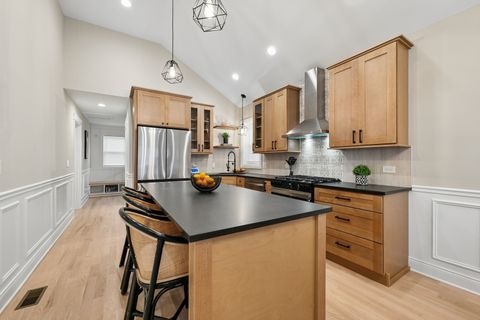 Tiny photo for 8133 S Saginaw Avenue, Chicago, IL 60617 (MLS # 12582717)