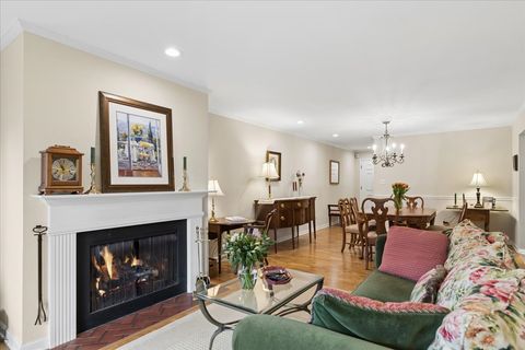 Tiny photo for 1730 Hinman Avenue #2G, Evanston, IL 60201 (MLS # 12579834)